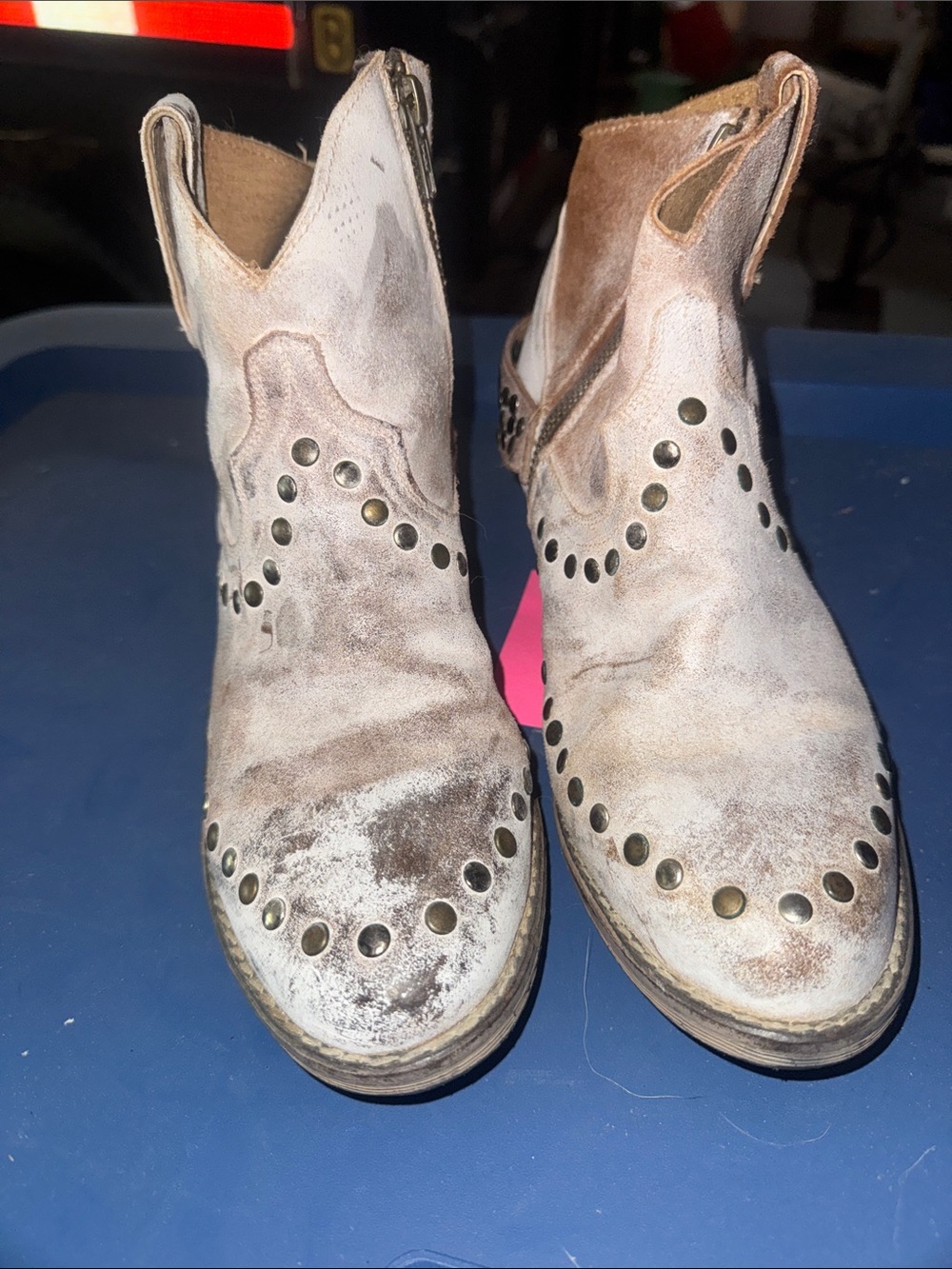 Circle G White Distressed Studded Western Ankle Boots